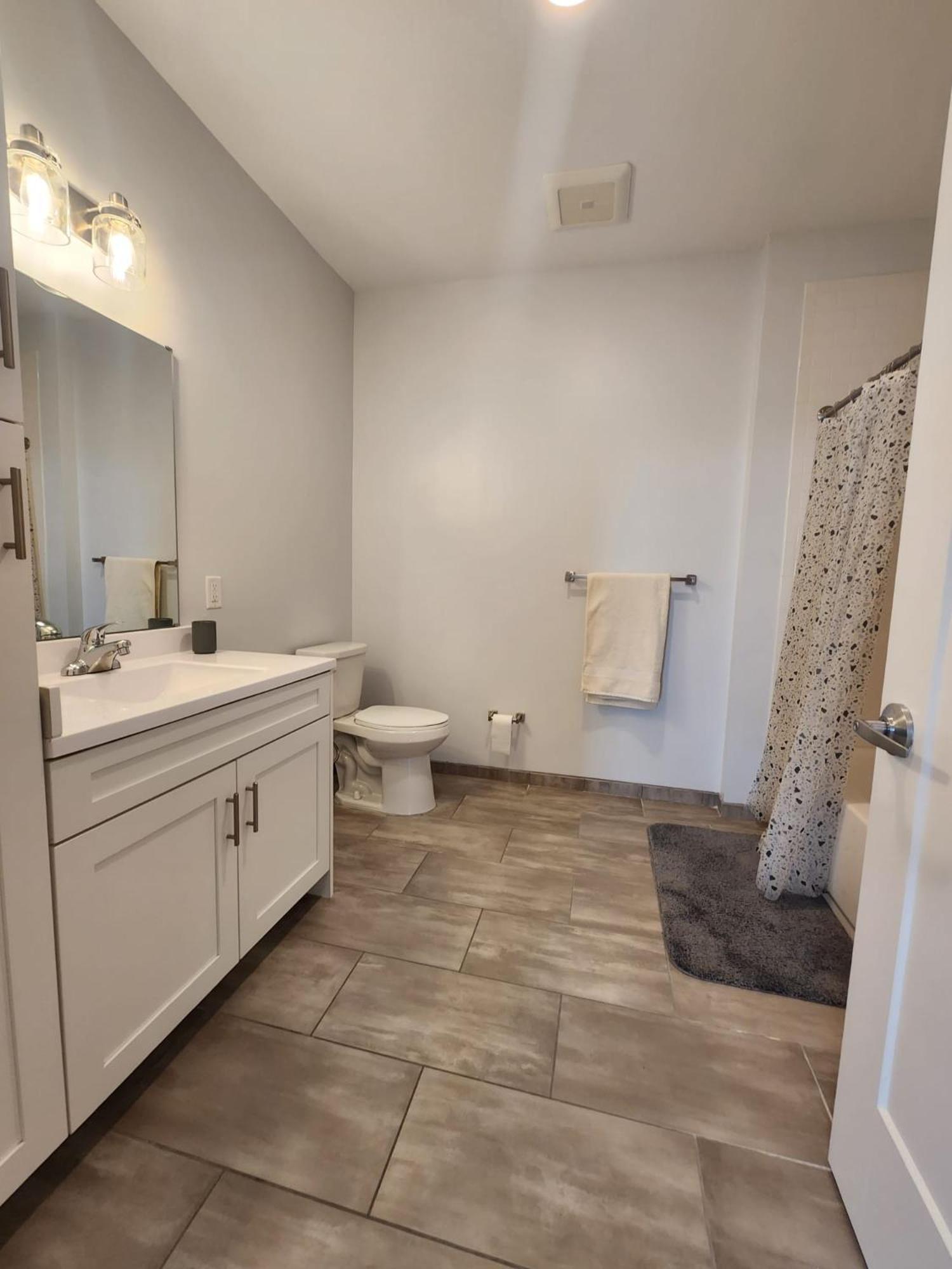شقة Pristine 2Br Apt With Modern Amenities Near Nyc جيرسي سيتي المظهر الخارجي الصورة